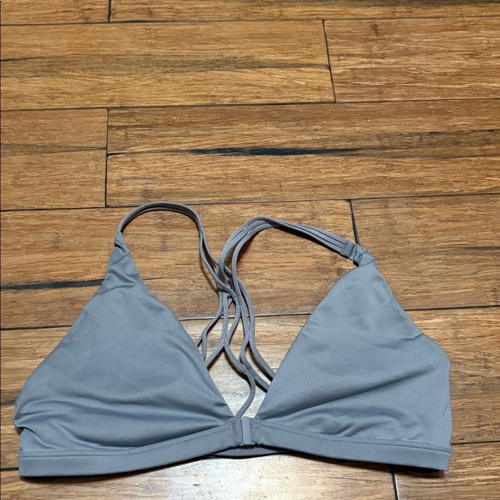 Victoria Sports Bra Size Large Gray Wireless Front Hook Close Strappy
